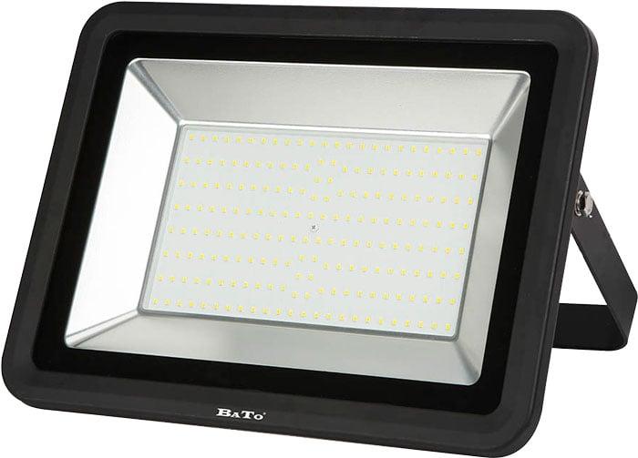 BATO LED Projektør 200W lampe 16000 Lumen.